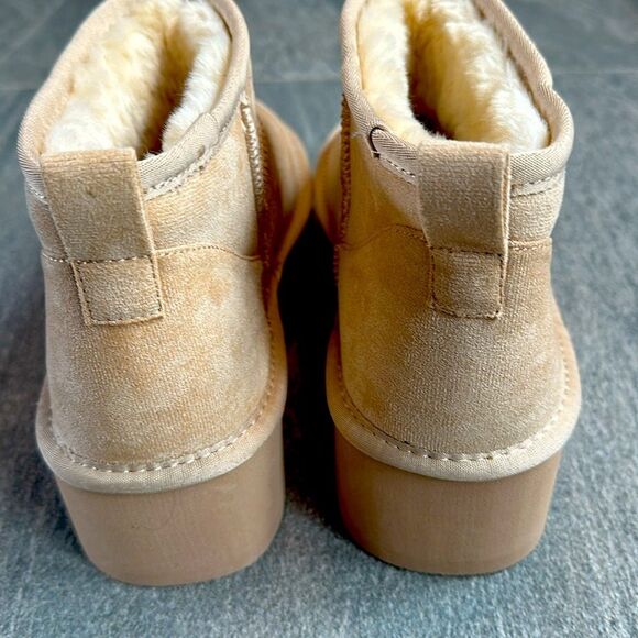 NEW Soda Benji Platform Ankle Bootie Boot Sherpa Faux Fur Lined in Oat Size 7.5 - Picture 8 of 12